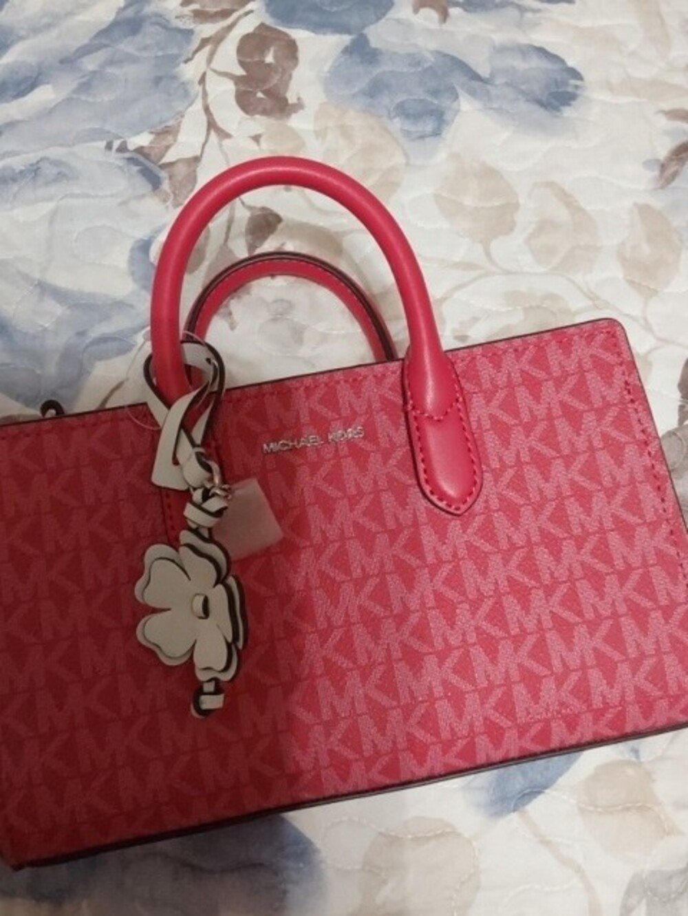 NWT Michael Kors Pink Signature MK Logo Satchel with Flower Charm - Picture 8 of 10